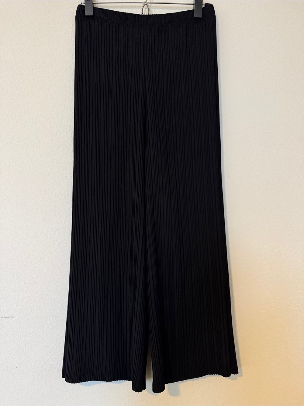 Wide Leg Pleated Black Women's Pants